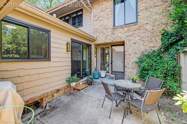 7190 Pebble Park Dr, West Bloomfield, MI 48322 - view of patio featuring outdoor dining area