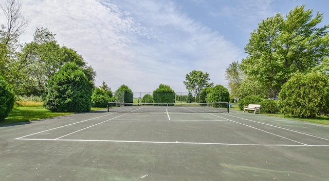 61626 Colony Bay Dr Unit 15, Cassopolis, MI 49031 - view of tennis court with community basketball court