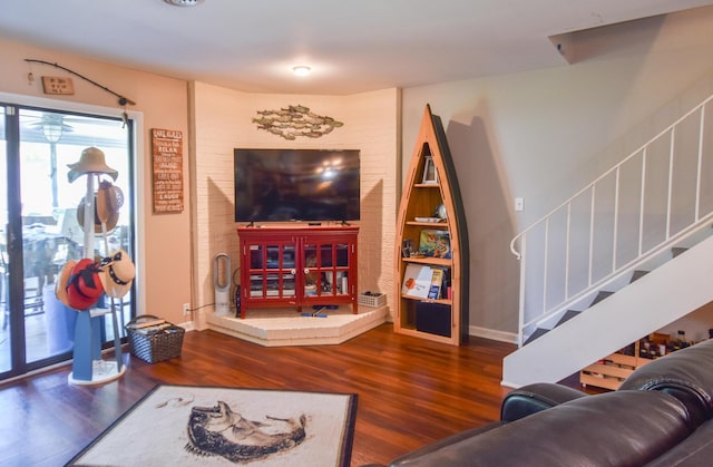 61626 Colony Bay Dr Unit 15, Cassopolis, MI 49031 - living room featuring wood finished floors and stairway