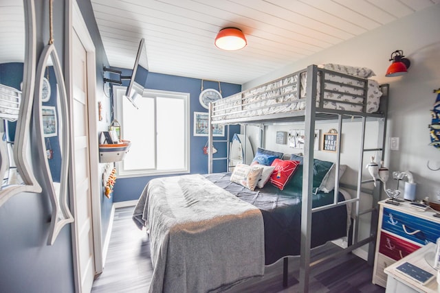 61626 Colony Bay Dr Unit 15, Cassopolis, MI 49031 - bedroom with freestanding refrigerator and wood finished floors