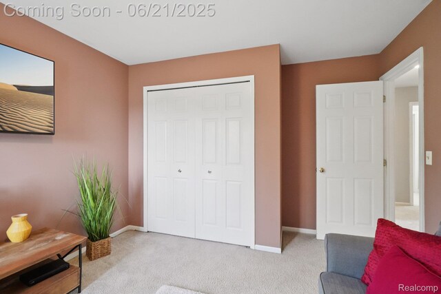 21898 Aspen Ct, Farmington Hills, MI 48335 - sitting room featuring light colored carpet and baseboards