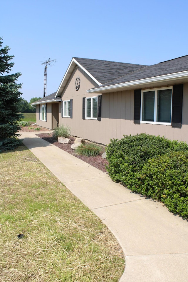 7680 S Warner Ave, Fremont, MI 49412 - view of property exterior