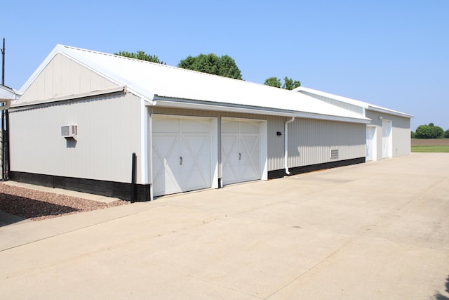 7680 S Warner Ave, Fremont, MI 49412 - view of detached garage