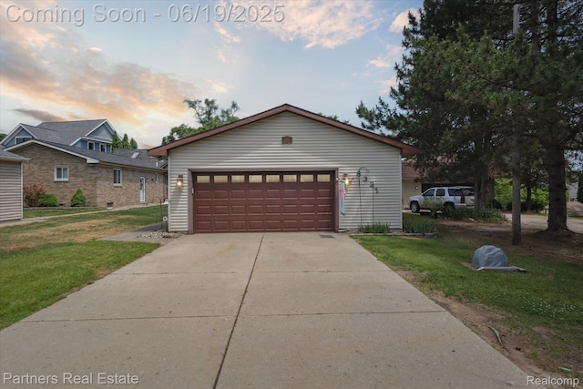 8331 Hilton Rd, Brighton, MI 48114 - view of front of property featuring a front yard and a detached garage