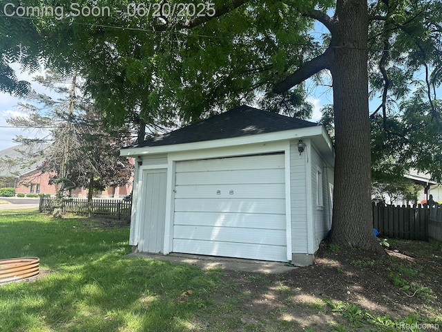 101 Morrell St, Yale, MI 48097 - view of detached garage