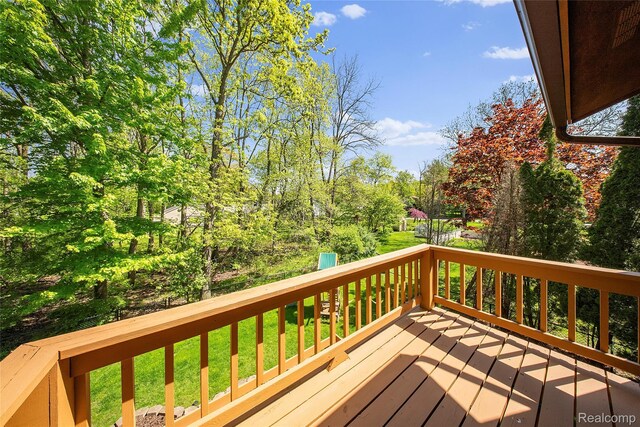 8206 Saint James Ct, Grosse Ile, MI 48138 - view of wooden deck