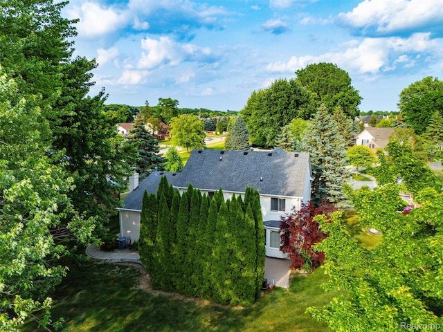 2896 Chippewa Ct, Troy, MI 48085 - view from above of property with a tree filled landscape