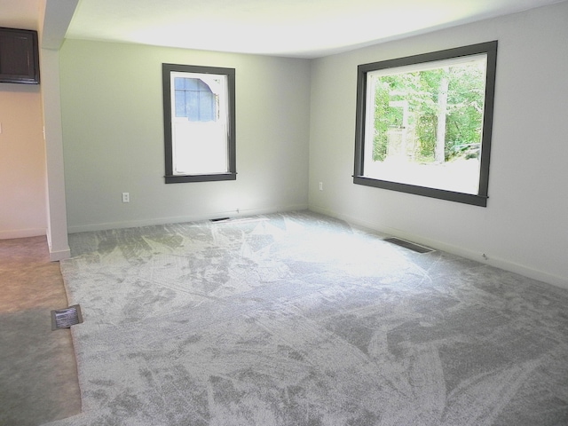 27869 M-60, Mendon, MI 49072 - carpeted empty room with baseboards