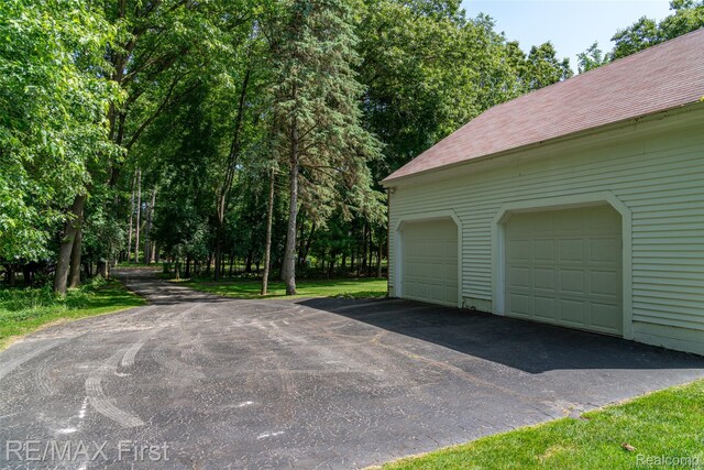 3407 Woodlea Dr, Ann Arbor, MI 48103