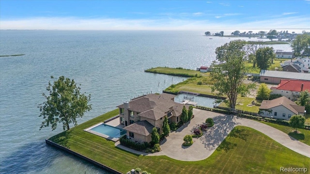 8349 Dixie Hwy, Ira, MI 48023 - aerial view of a large body of water
