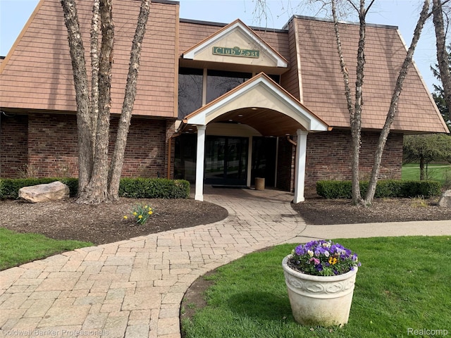 5378 Breeze Hill Pl Apt 32, Troy, MI 48098 - view of building exterior