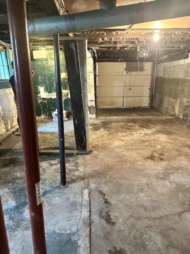 1478 Allen Ave, Muskegon, MI 49442 - view of garage