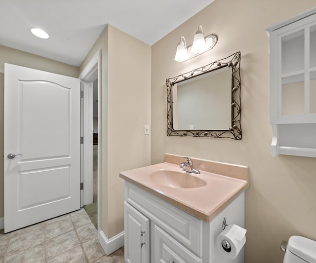 5011 Rockaway Ln, Clarkston, MI 48348 - bathroom featuring vanity and toilet