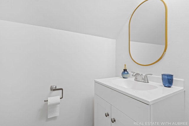 537 Graafschap Rd, Holland, MI 49423 - bathroom featuring vanity