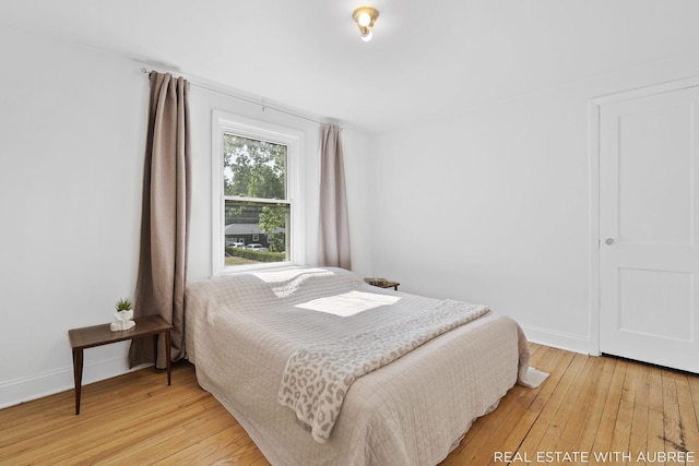537 Graafschap Rd, Holland, MI 49423 - bedroom with light wood finished floors