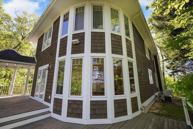 4679-4681 Forest Ridge Dr, Holland, MI 49423 - view of side of property with a deck