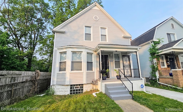 2520 Seyburn St, Detroit, MI 48214 - view of front facade featuring covered porch