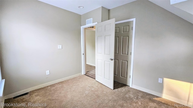 2520 Seyburn St, Detroit, MI 48214 - unfurnished bedroom featuring carpet floors and baseboards