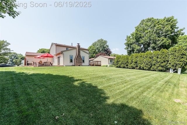 24320 Simmons Dr, Novi, MI 48374 - view of grassy yard
