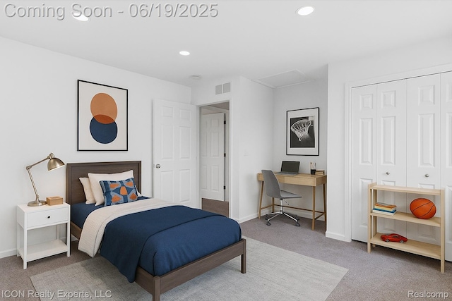 17922 Wingate Dr, Macomb, MI 48042 - carpeted bedroom with a closet, a desk, and recessed lighting