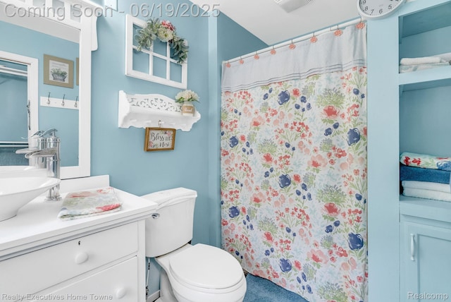 727 Minnie St, Port Huron, MI 48060 - bathroom featuring vanity and a shower with curtain