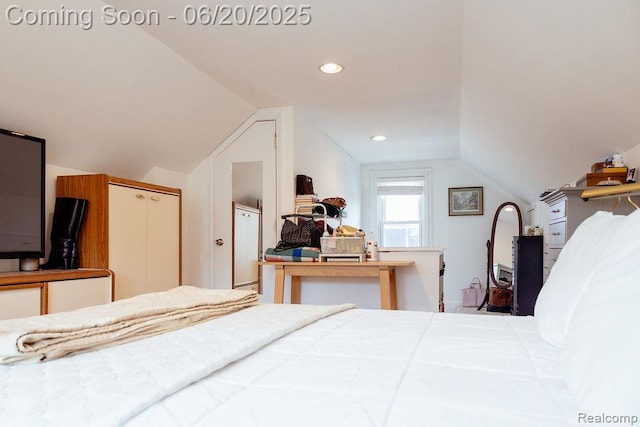 632 S Edison Ave, Royal Oak, MI 48067 - bedroom featuring vaulted ceiling and recessed lighting