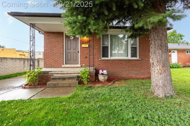 1307 Hanford Ave, Lincoln Park, MI 48146 - photo 1