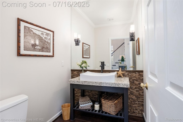22080 Chase Dr, Novi, MI 48375 - bathroom with crown molding and vanity