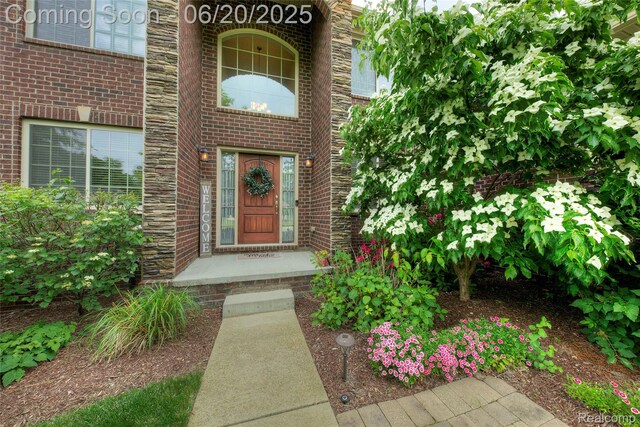 261 Willow Lake Dr, Oxford, MI 48371 - photo 8