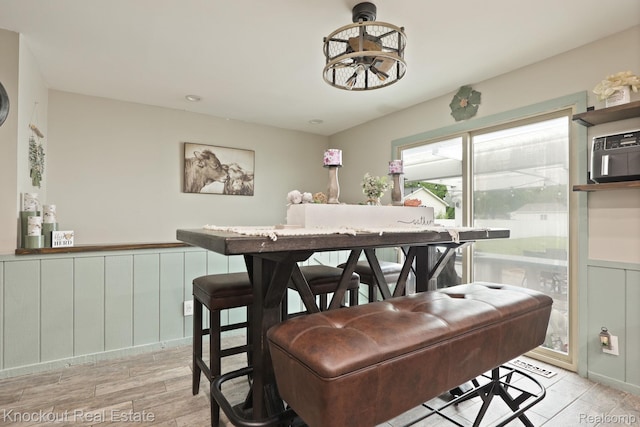 605 Shawnesee, Flushing, MI 48433 - dining room featuring light wood-style floors