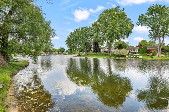 969 Bogie Lake Rd, White Lake, MI 48383 - water view