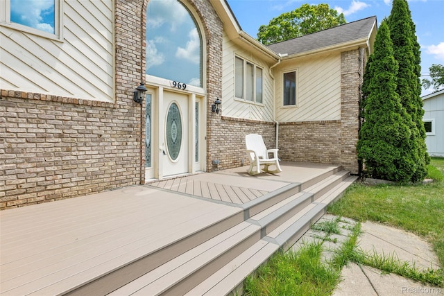 969 Bogie Lake Rd, White Lake, MI 48383 - view of wooden terrace