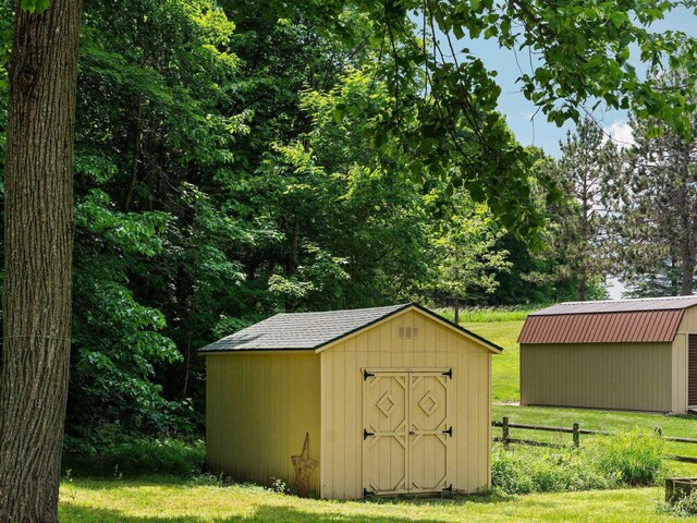 10090 E 48th Rd, Cadillac, MI 49601