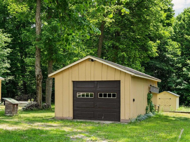 10090 E 48th Rd, Cadillac, MI 49601