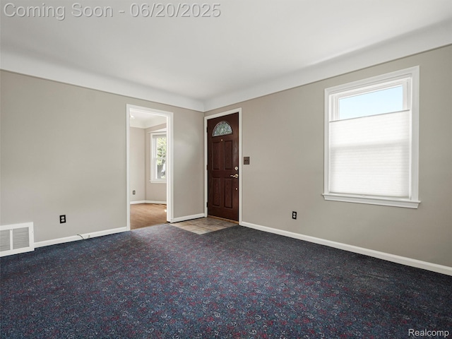 3299 Goodrich St, Ferndale, MI 48220 - entrance foyer with carpet floors and baseboards