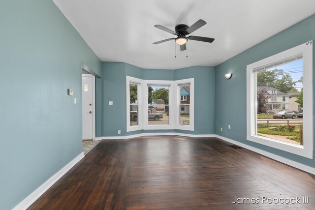 37 Rose St SW, Grand Rapids, MI 49507 - photo 5