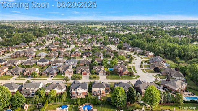 18852 Newbridge Dr, Macomb, MI 48044 - aerial view of property and surrounding area featuring nearby suburban area