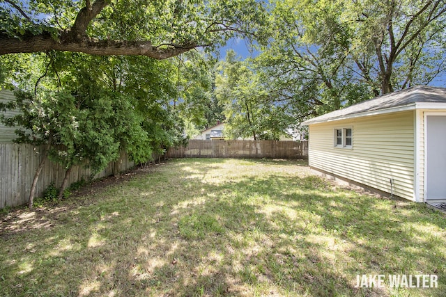 1428 Matilda St NE, Grand Rapids, MI 49503 - view of fenced backyard