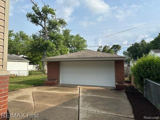34940 John St, Wayne, MI 48184 - view of detached garage