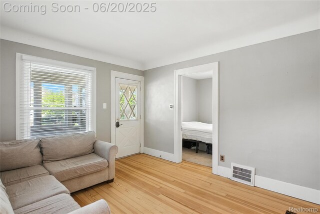 306 N Kenwood Ave, Royal Oak, MI 48067 - photo 10