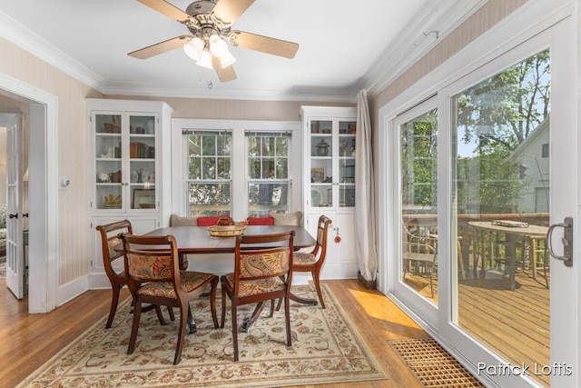 140 Lakeside Dr NE, Grand Rapids, MI 49503 - view of sunroom