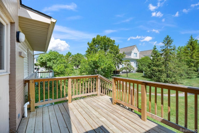 29680 Olympia Ct, Farmington Hills, MI 48336 - wooden terrace with a lawn