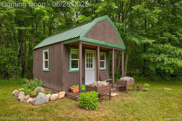 6275 Caine Rd, Vassar, MI 48768 - view of outbuilding