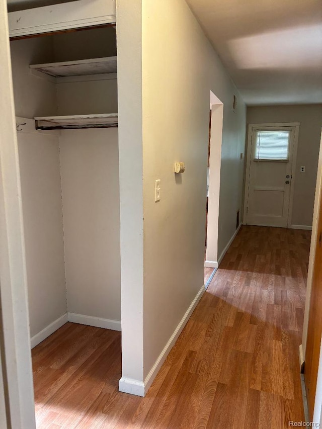31612 Antrim Ct, Westland, MI 48186 - view of closet