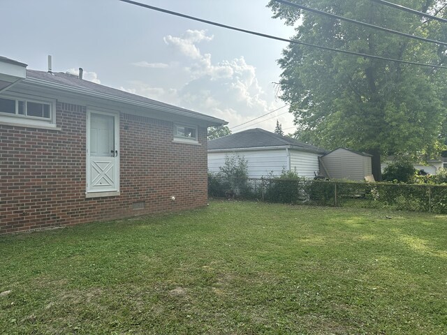 29635 Julius Blvd, Westland, MI 48186 - view of yard