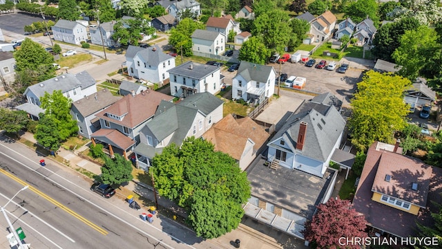 831 Bridge St NW, Grand Rapids, MI 49504 - aerial perspective of suburban area