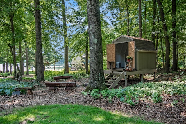 5254 Morrison St, Newaygo, MI 49337 - view of yard with a shed