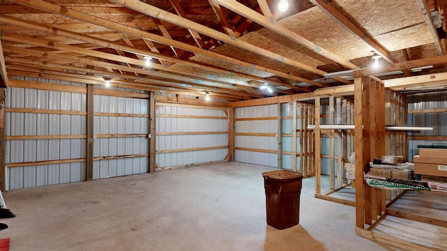 5724 E Townline Rd, Birch Run, MI 48415 - view of garage