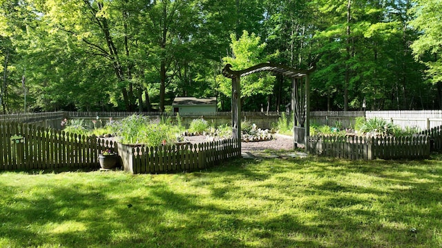 5724 E Townline Rd, Birch Run, MI 48415 - view of yard with a garden