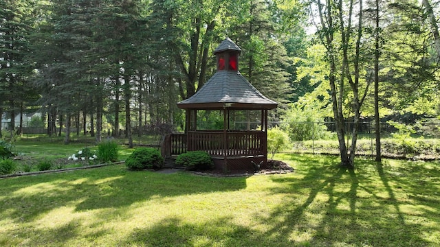 5724 E Townline Rd, Birch Run, MI 48415 - view of yard featuring a gazebo